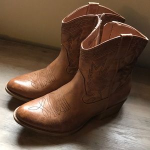 Coconuts cowboy boots